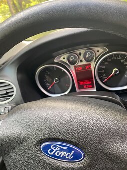 Ford Focus 1.6 TDCi 80kW Kombi – 2010 – bez korózie, pravide - 13