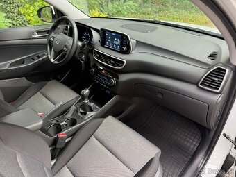 HYUNDAI TUCSON 1.6 GDI 97kW / 1.MAJITEĽ / SK AUTO / NEBÚRANÉ - 13