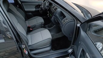 ŠKODA ROOMSTER 1.4 MPI 63 kW PLUS EDITION - 13