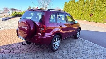Toyota RAV4 2.0 D-4D 5D 4x4 - 13