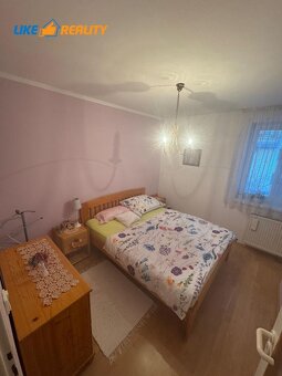 PREDAJ: 4-IZBOVY BYT S 2 BALKÓNMI + (GARÁŽ-PARKOVACIE MIESTO - 13