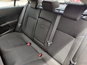 Opel Insignia - 13