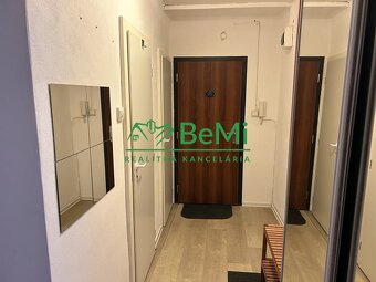 Exkluzívne predáme pekný 2 izbový byt Schurmannova ulica Nit - 13