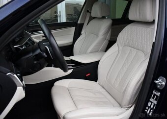BMW Řada 5 540i xD LUXURY HUD LASER TAŽNÉ 245 kw - 13