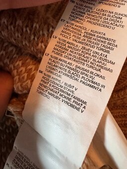 Krásny dámsky Trendyol sveter - 13