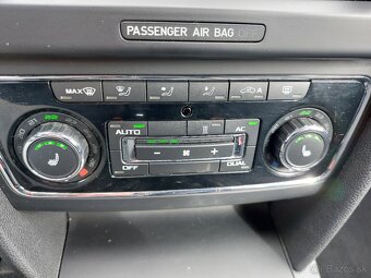 Škoda Superb Combi 1.6 TDI CR DPF Ambition - 13