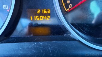Opel zafira 1.8 benzin .7.miestna - 13
