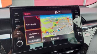 Toyota Camry 2.5 hybrid 131kW e-CVT Executive - 13