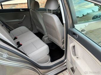 VOKSWAGEN GOLF VI plus 1.6 TDI DSG 131.000km - 13