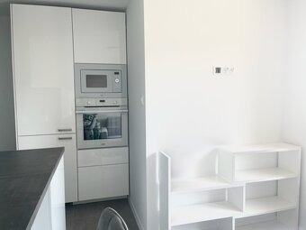 2 izbový byt s predzáhradkou na Vidlicovej ul., v Bratislave - 13