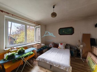 Rodinný dom v obci Malé Zlievce v okrese Veľký Krtíš. - 13