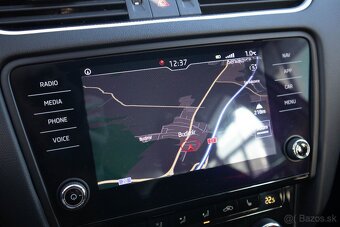 Škoda Octavia 2.0 TSI Ambition DSG - 13