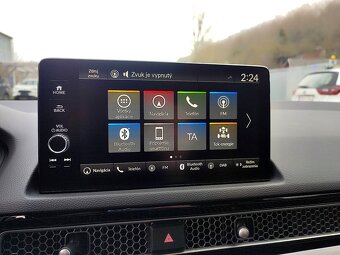 Honda CIVIC 2.0 e:HEV Elegance - 13