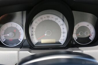 Kia CEED 1,4 CVVT EX - 13