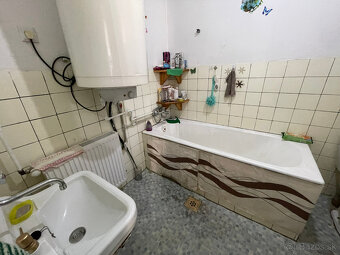 Na predaj - Rodinný dom- s pozemkom 739m² - 13