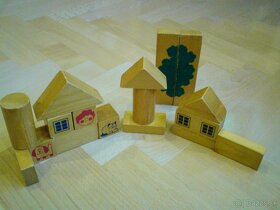 Kocky a stavebnice - 13