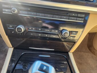 BMW 740d x-drive - 13