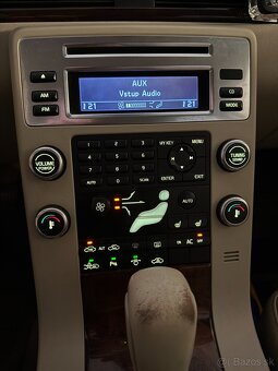 Volvo V70 D5 Automat - 13