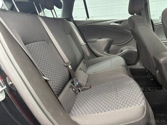 Opel Astra 1.6CDTi ST - 13