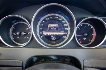 Mercedes-Benz C trieda Sedan 200 CDI Elegance A/T, 100 kW, - 13