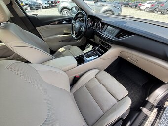 Opel Insignia ST 2.0 CDTI BiTURBO 210k S S Exclusive 4x4 AT8 - 13