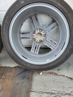 Elektrony 5x112r19 8.5j et 35 245 45 r19 - 13