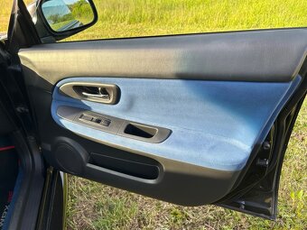 Subaru Impreza wrx sti - 13