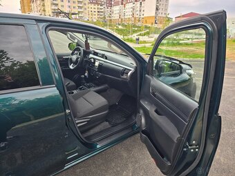 Toyota Hilux DC 2.4 I D-4D Live 4x4 - 13