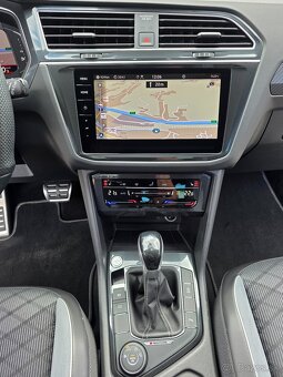 VW TIGUAN R-LINE r.v. 2024 2.0 CRTDI 110KW 4X4 DSG FUL VÝBAV - 13