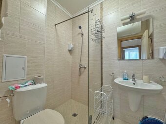 Vynikajúci dvojizbový apartmán v úžasnom komplexe - 13