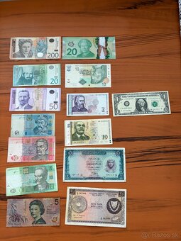 LOT bankoviek - 13