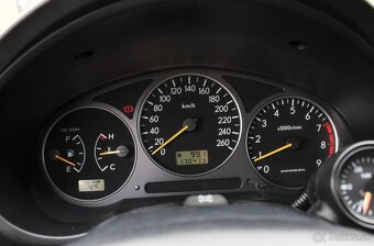 Subaru Impreza 2.0 WRX - 13