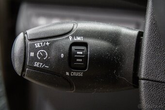 Peugeot 2008 1.2 PureTech Style | SK pôvod | Po rozvodoch - 13