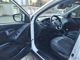 Hyundai x35 2.0 CRdi Style 4wd R.V.2011 Panorama - 13