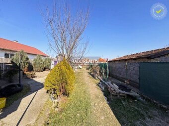 HALO reality - Predaj, rodinný dom Zlatná na Ostrove - ZNÍŽE - 13