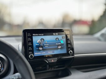 Toyota Yaris 1.5 Hybrid e-CVT Active - 13