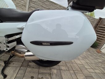 Yamaha Fjr 1300 - 13