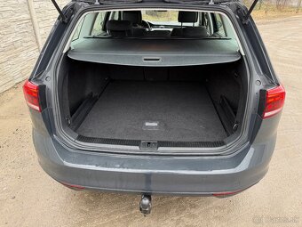 VW Passat combi EVO 2021 a dvojliter TDI - 13
