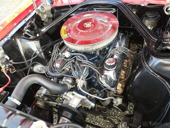Ford Mustang Cabriolet z roku 1966 - 13