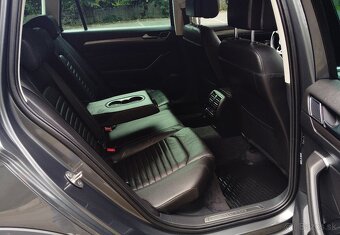 Volkswagen Passat 2.0TDI SCR Alltrack, 4Motion - 13