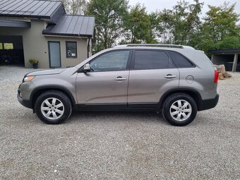 KIA SORENTO 2,2CRDi 4WD - 13