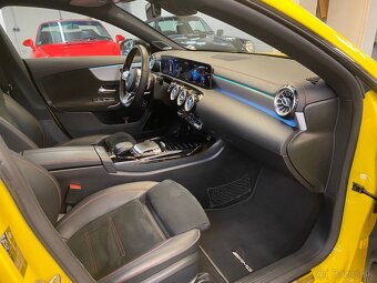 Mercedes-Benz CLA 35 AMG 4MATIC Shooting Brake - 13