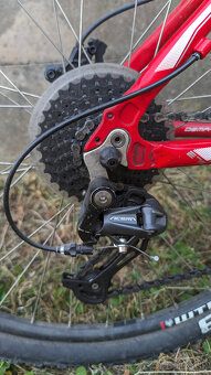 Predám málo jazdený horský bicykel DEMA ADRO 5.0 - 13
