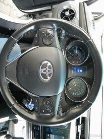 Toyota Auris Touring 1.6I Automat - 13