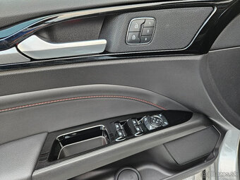 Ford Mondeo 2.0 Hybrid benzin ST Line - 13