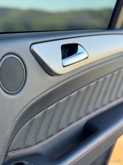 Mercedes GLE kupé SUV 190kw Automat - 13