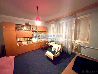 Ponúkame Vám na predaj 5 izbový rodinný dom v Hurbanove. - 13