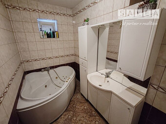 ZNÍŽENÁ CENA... EXKLUZÍVNE VILA-DOM V PREŠOVE VÝBORNÁ LOKAL - 13