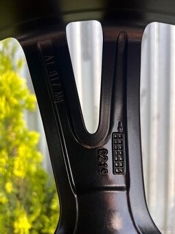 Audi A5/S5 R20 5x112 8W0071490A - 13