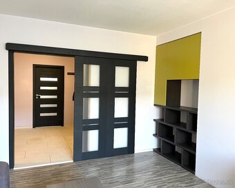 3 IZBOVY BYT NKS - KOMPLETNA REKONSTRUKCIA 70m2 - 13